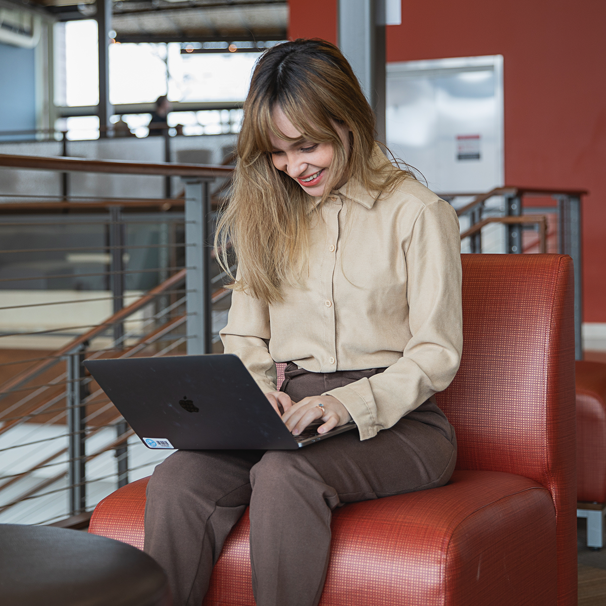 Female student applying for one of the Normandale scholarships, which can be the best way to pay for college tuition.